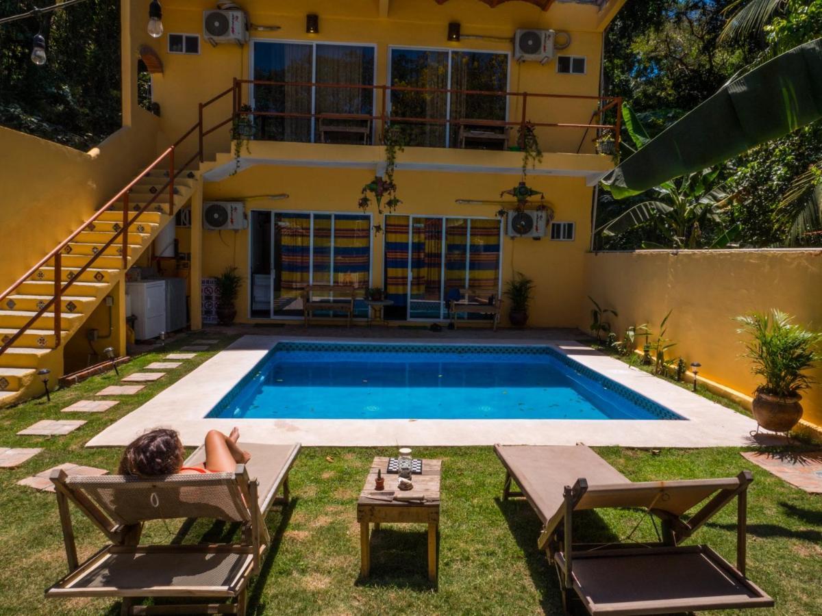 סאיוליטה Habitacion Privada Con Pisicina Y Cocina Compartida מראה חיצוני תמונה