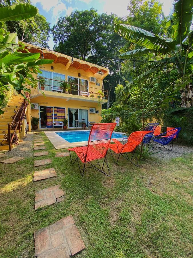 סאיוליטה Habitacion Privada Con Pisicina Y Cocina Compartida מראה חיצוני תמונה