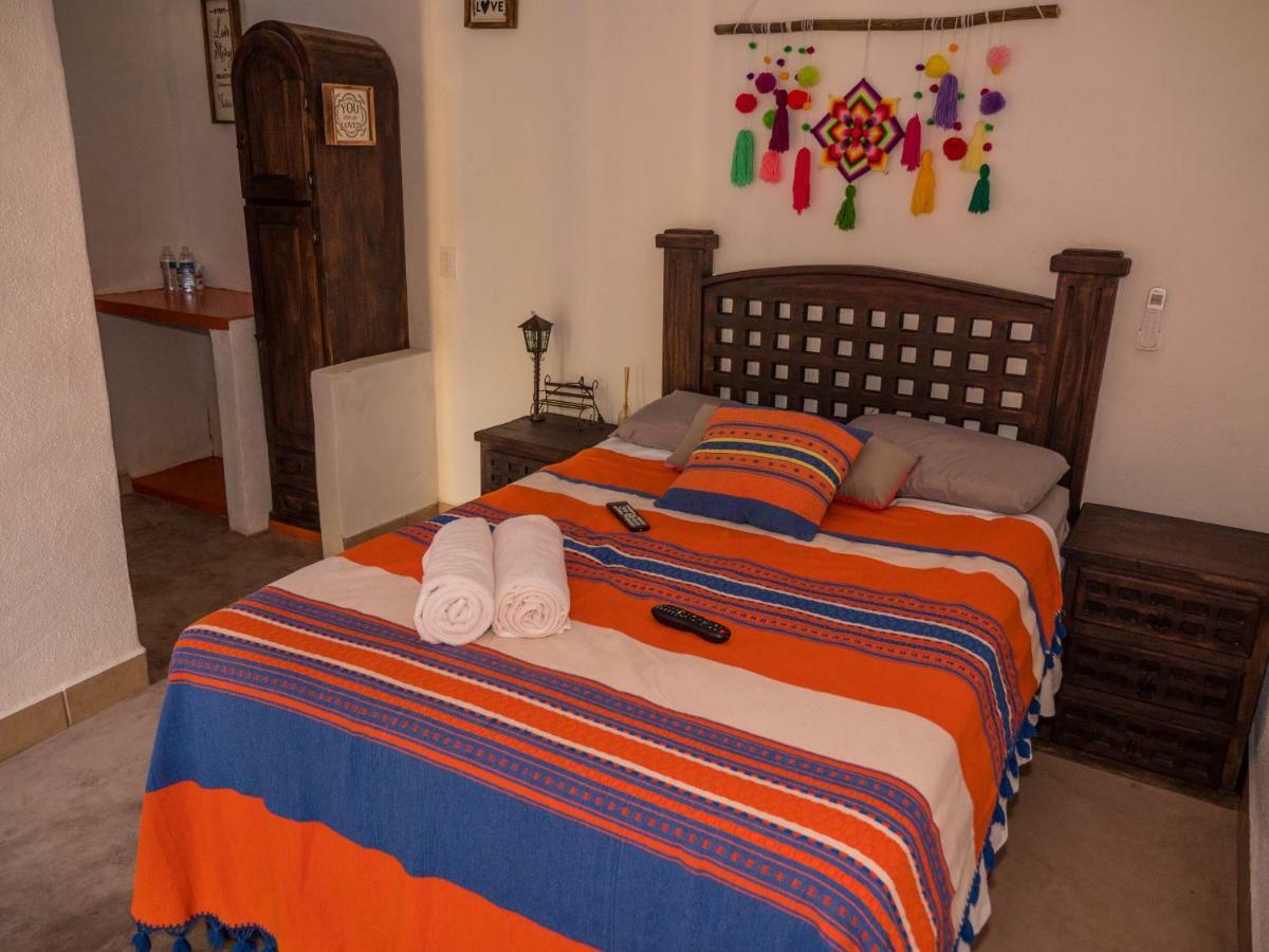 סאיוליטה Habitacion Privada Con Pisicina Y Cocina Compartida מראה חיצוני תמונה